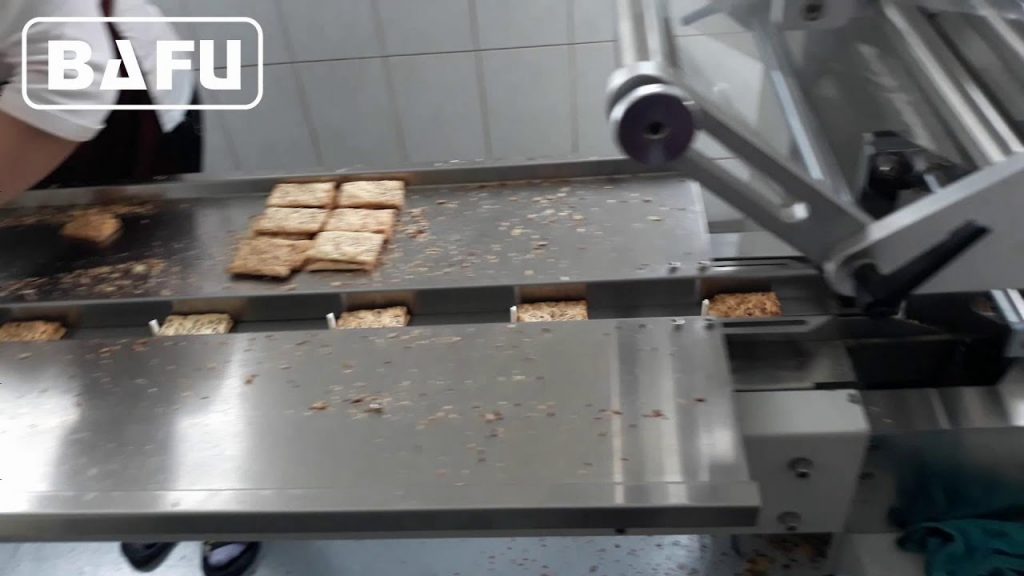 Basic packaging machine for horizontal flow wrapping in compact size.