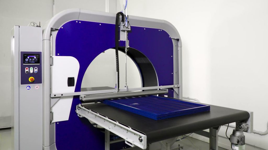 Compact Horizontal Stretch Wrapper by Robopac USA