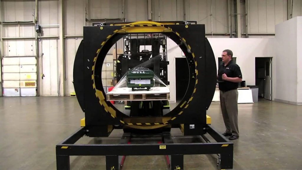 “Compact Stretch Wrap Machine for Orbital Packaging”