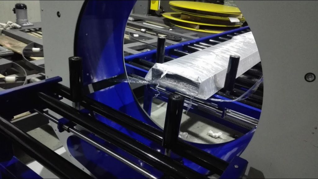 Horizontal Stretch Film Wrapping Machine for Orbital SCR-AC Series.