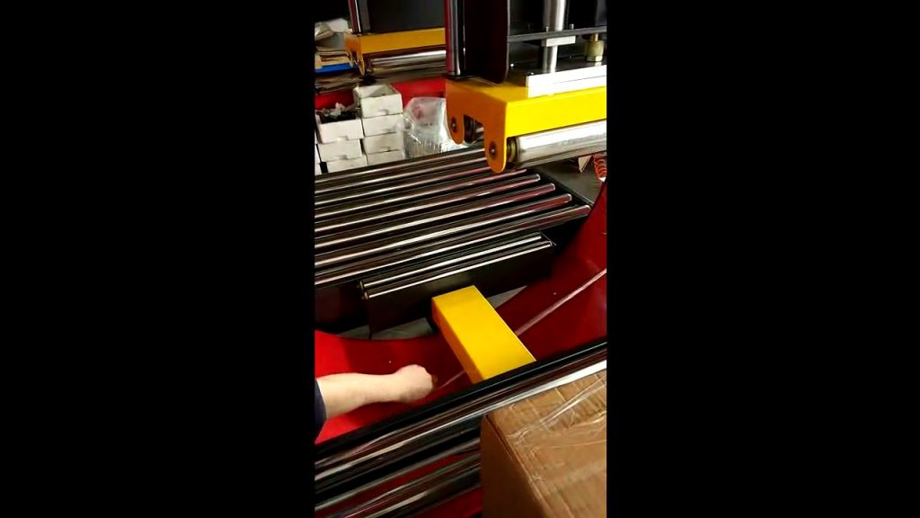 Horizontal Stretch Wrapping Machine for Efficient Packaging