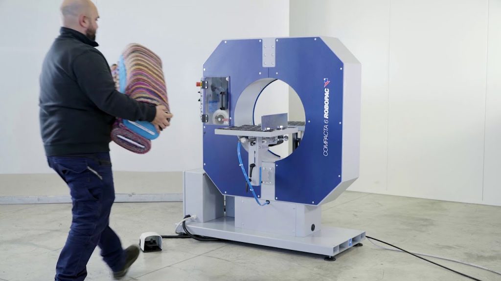 “Versatile Horizontal Stretch Wrapper for Various Products”