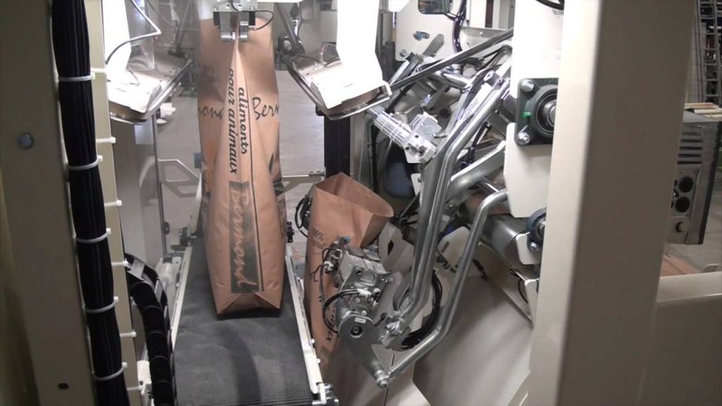 “11100 SYMACH FILLstar: Efficient Bag Filling Solution”