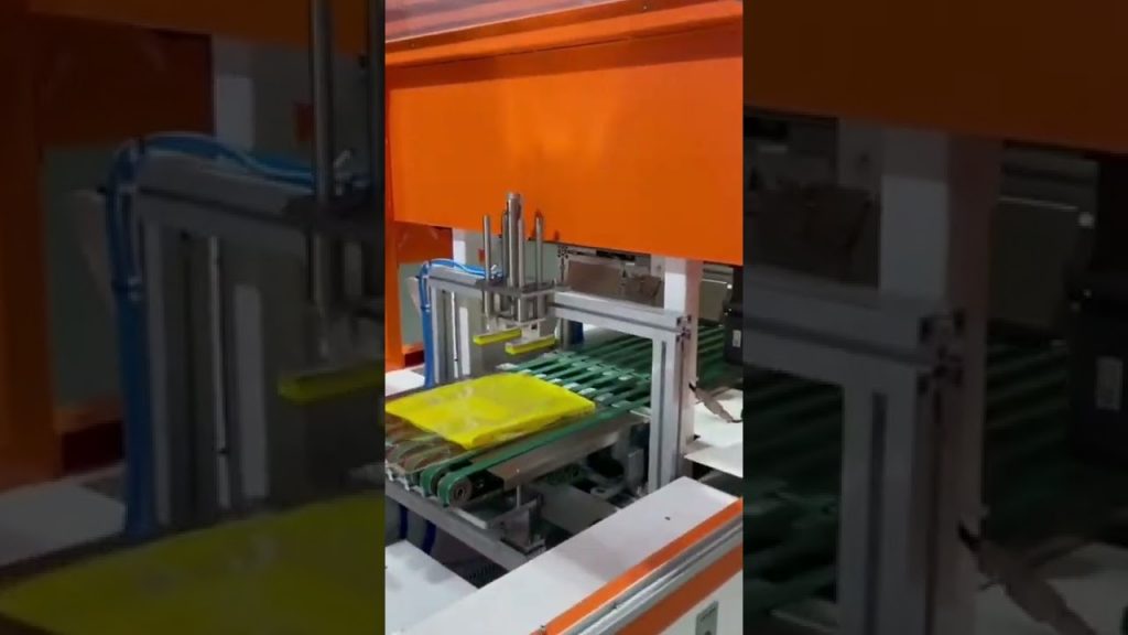 Industrial Bagging Machine for Clothing Industrial Bagging Machine for Clothing