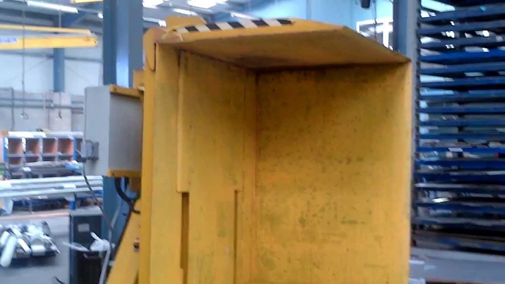 “Pallet Inverter Machine: Effortless Premier Solution”