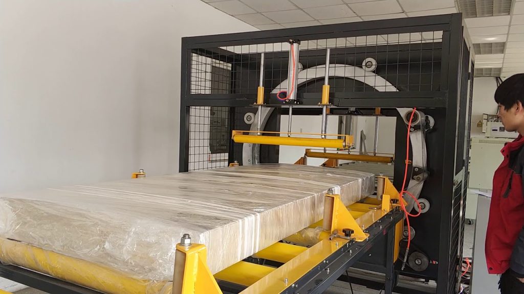 Pallet Wrapping and Strapping Machine