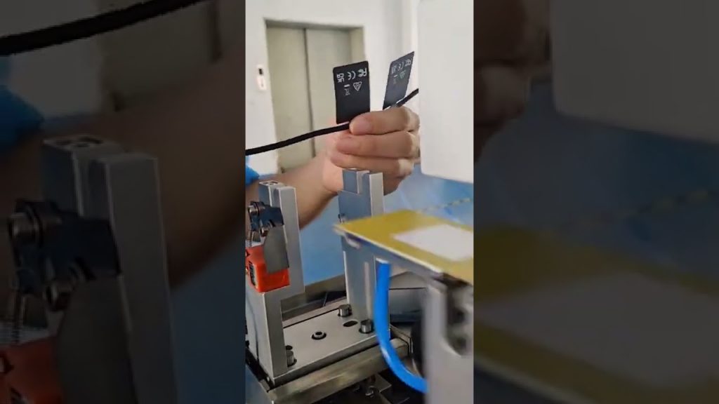 “Revolutionary Cable Labeling Fold Machine: Unmatched Efficiency and Precision for Labeling Machine Repair Services”