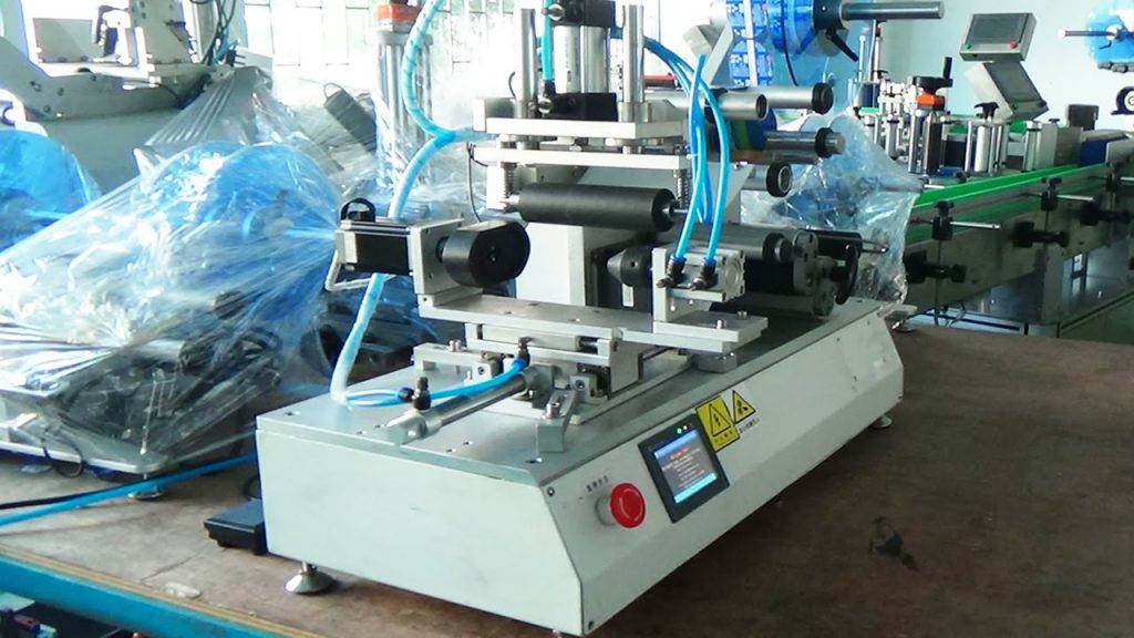 Unique Customized Semi-Auto Rotary Labeling Machine for Efficient Bottle Labeling